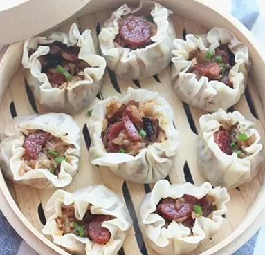 憶美食| 最有內(nèi)涵的燒賣，香菇臘腸燒賣